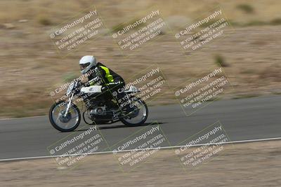 media/Apr-20-2025-AHRMA (Sun) [[393a79c373]]/Race/Group 12 early race/Turn 4b/